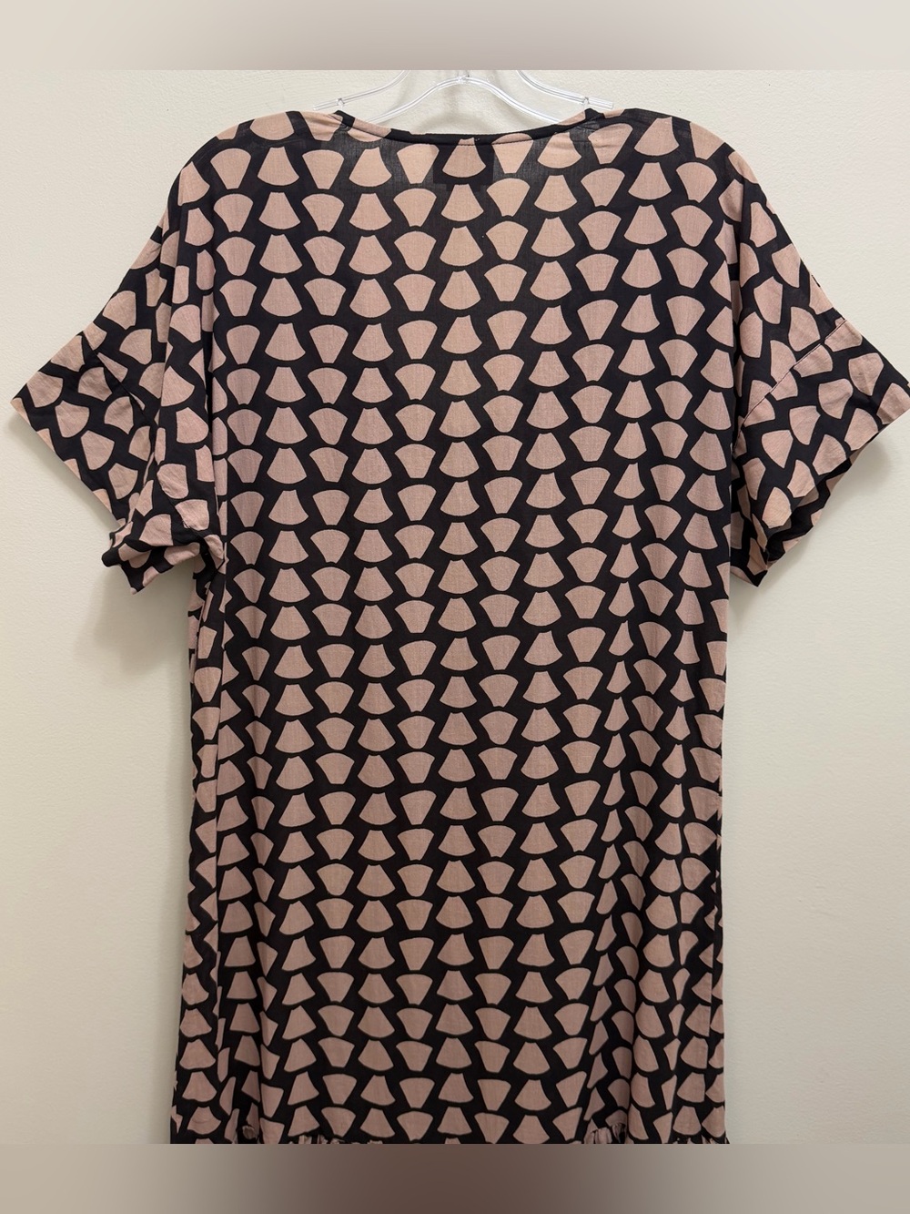 Mirth Lisbon Maxi Dress Kaftan Waist Tie Geo Print Handmade Edition in Eggplant - Picture 6 of 10